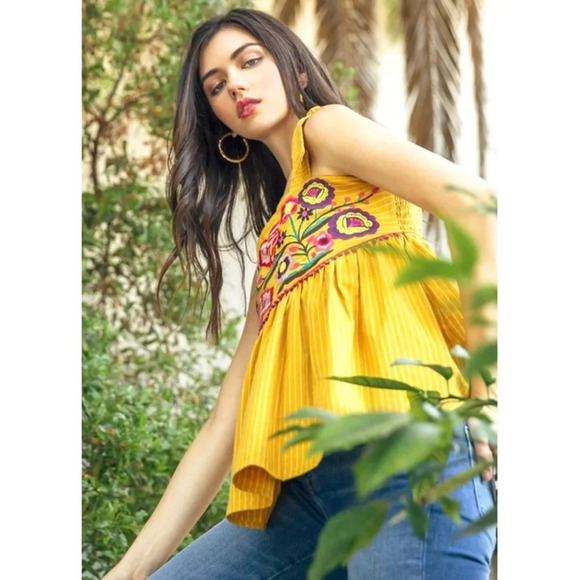 🆕 Altar’d State Embroidered Top, medium - Picture 3 of 7